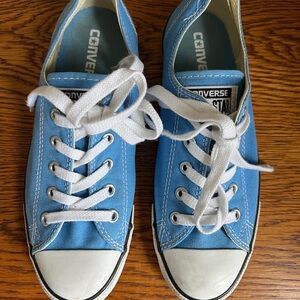 Women’s Converse All Stars